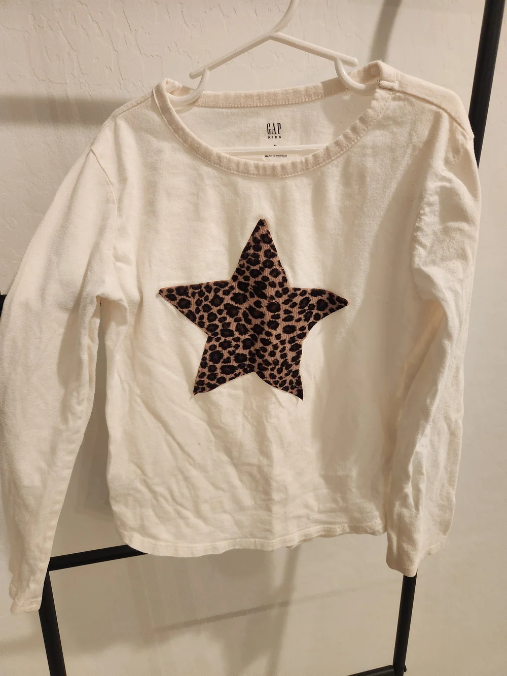 GAP Kids Cream Long Sleeve Tee with Leopard Star Patch